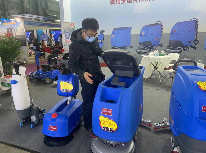 河东坦洁洗地机公司致力于电动洗地机的生产、销售和服务百家